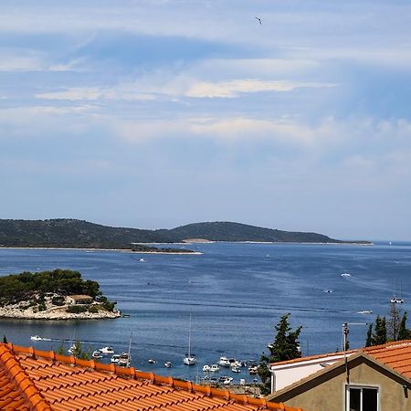 Apartments Divkovic Hvar Town Bagian luar foto
