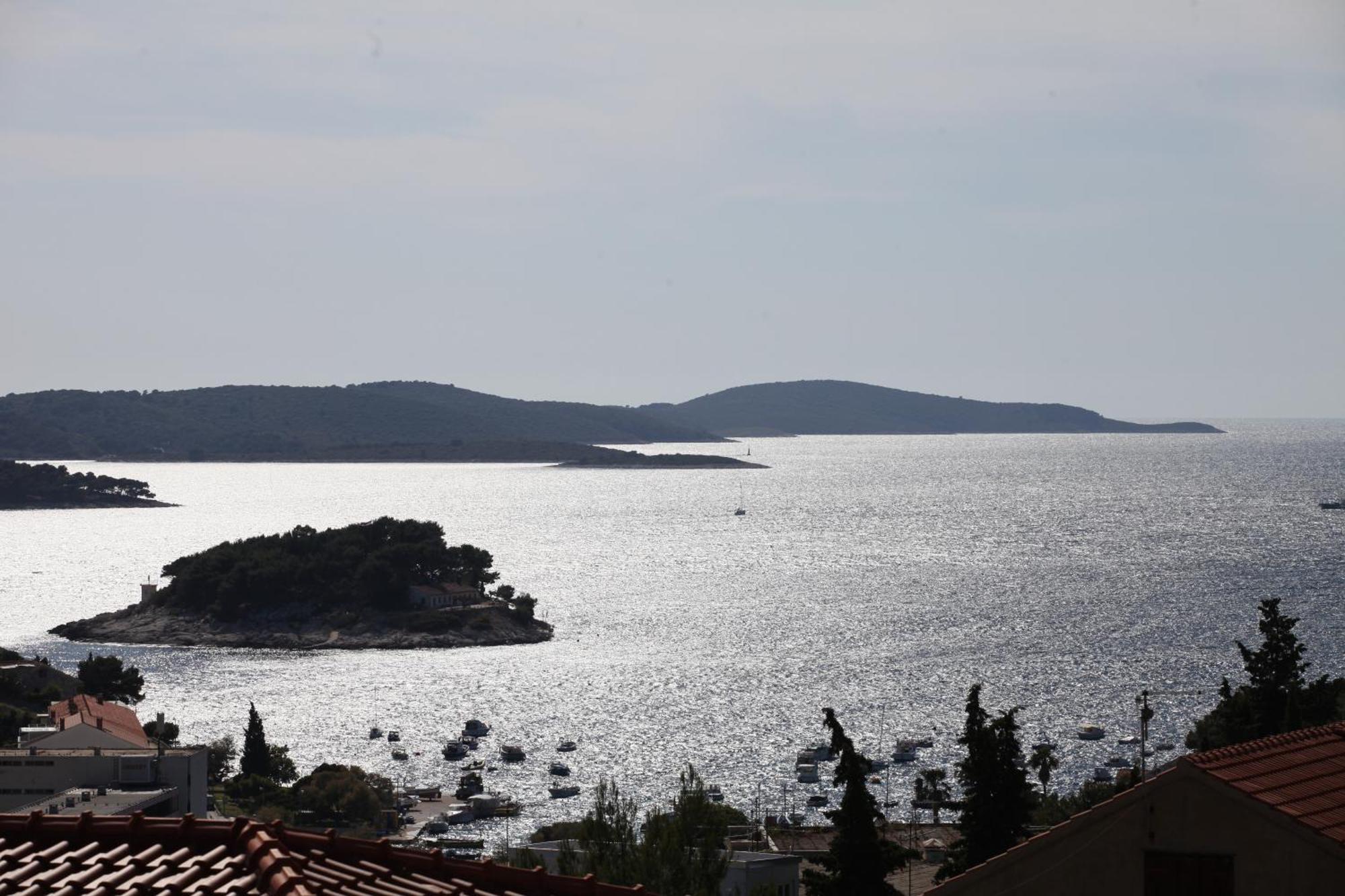 Apartments Divkovic Hvar Town Bagian luar foto